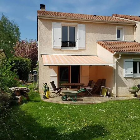 Pansiyon 1 Lit Queen Size Dans Pavillon Avec Jardin Mennecy